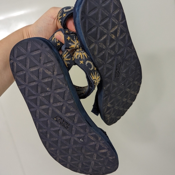 Teva Original Universal Sun and Moon Sandal size 7 - Picture 4 of 4